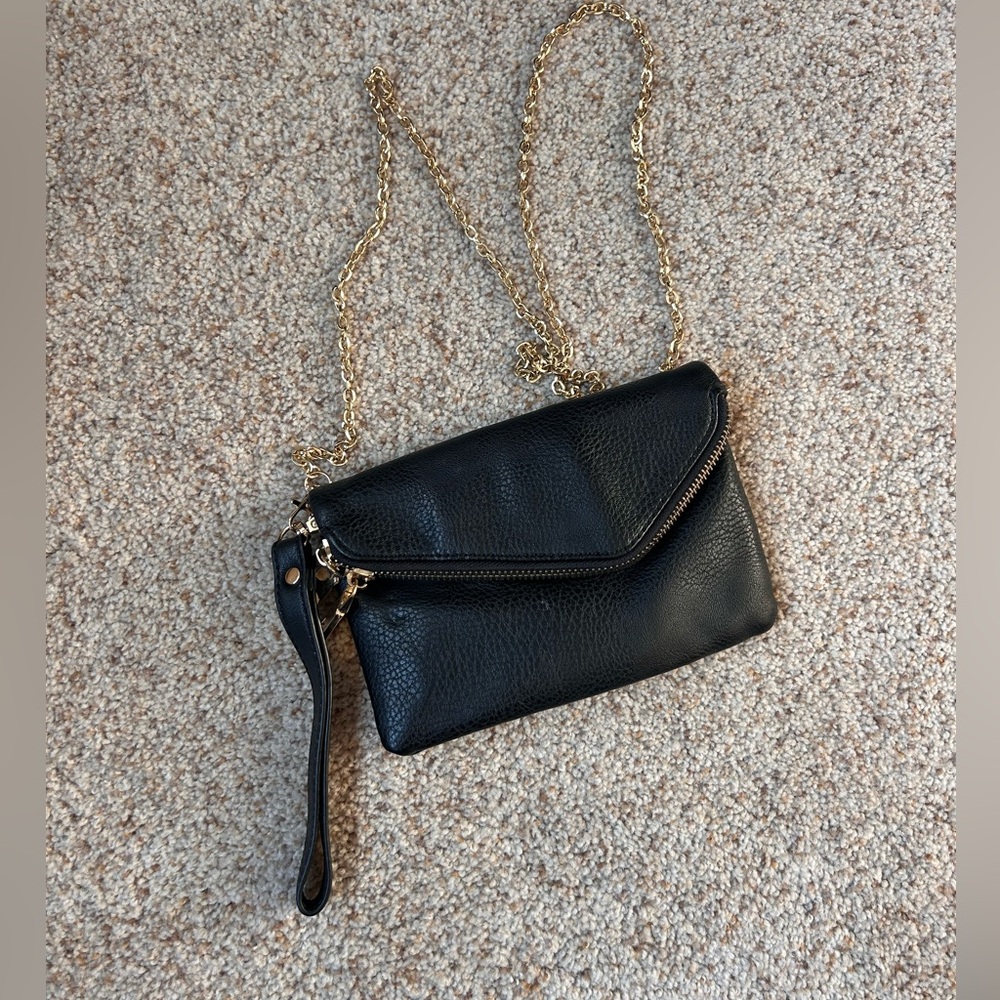 Urban Expressions Black Clutch with Gold Chain